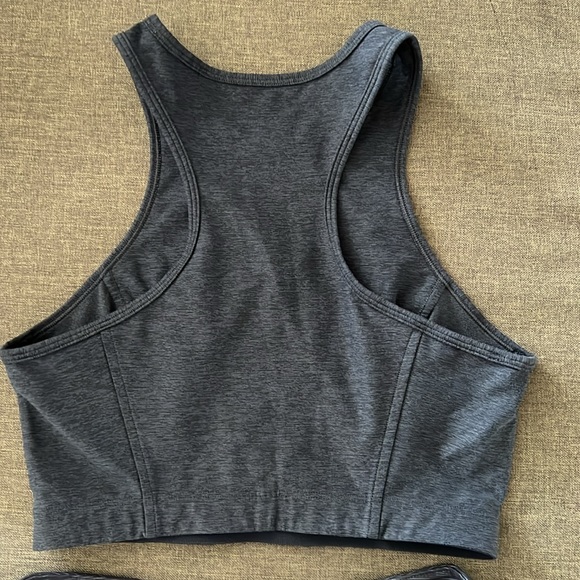 Outdoor Voices Athena Crop Bra Top Blue Compression Size Small EUC - Picture 3 of 3